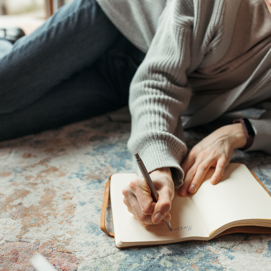 Writing Prompts for Beginners: Ignite Your Creativity and Overcome Writer’s Block