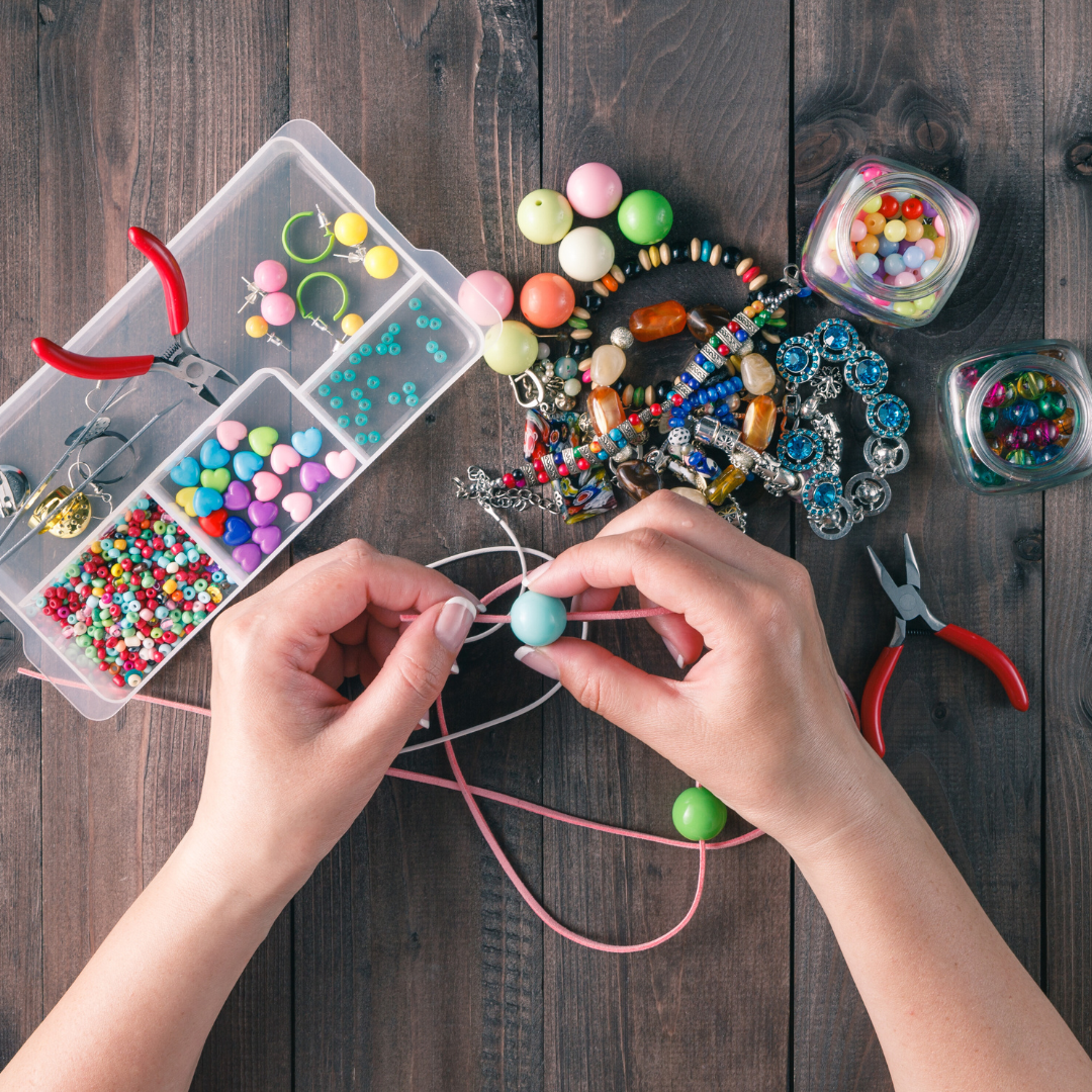 How to Make Handmade Gifts That Feel Personal: A Step-by-Step Guide to Meaningful Crafting